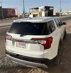 جي ام سي اكاديا